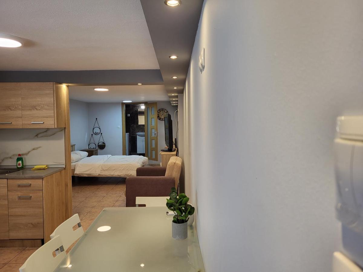 Ferienwohnung Urban Studio Kavala Exterior foto