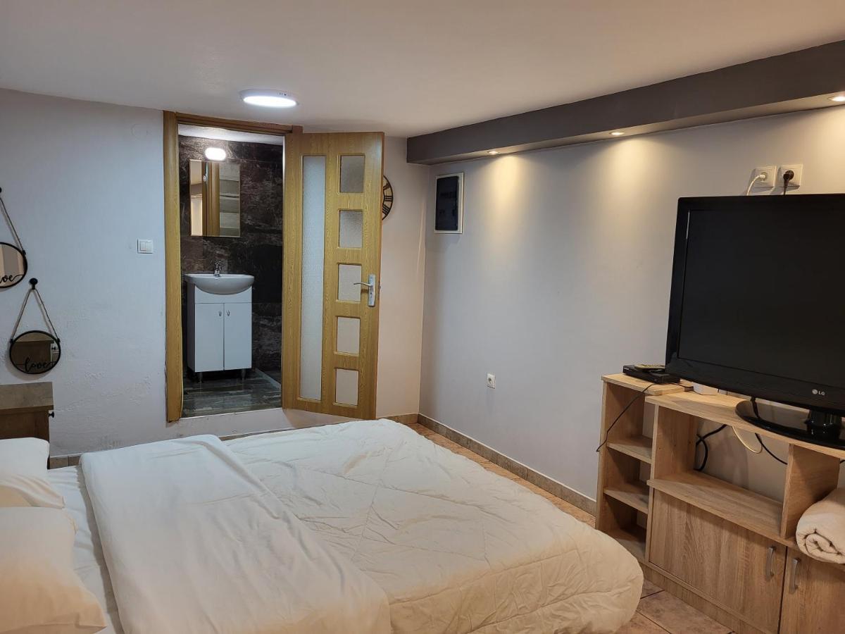 Ferienwohnung Urban Studio Kavala Exterior foto